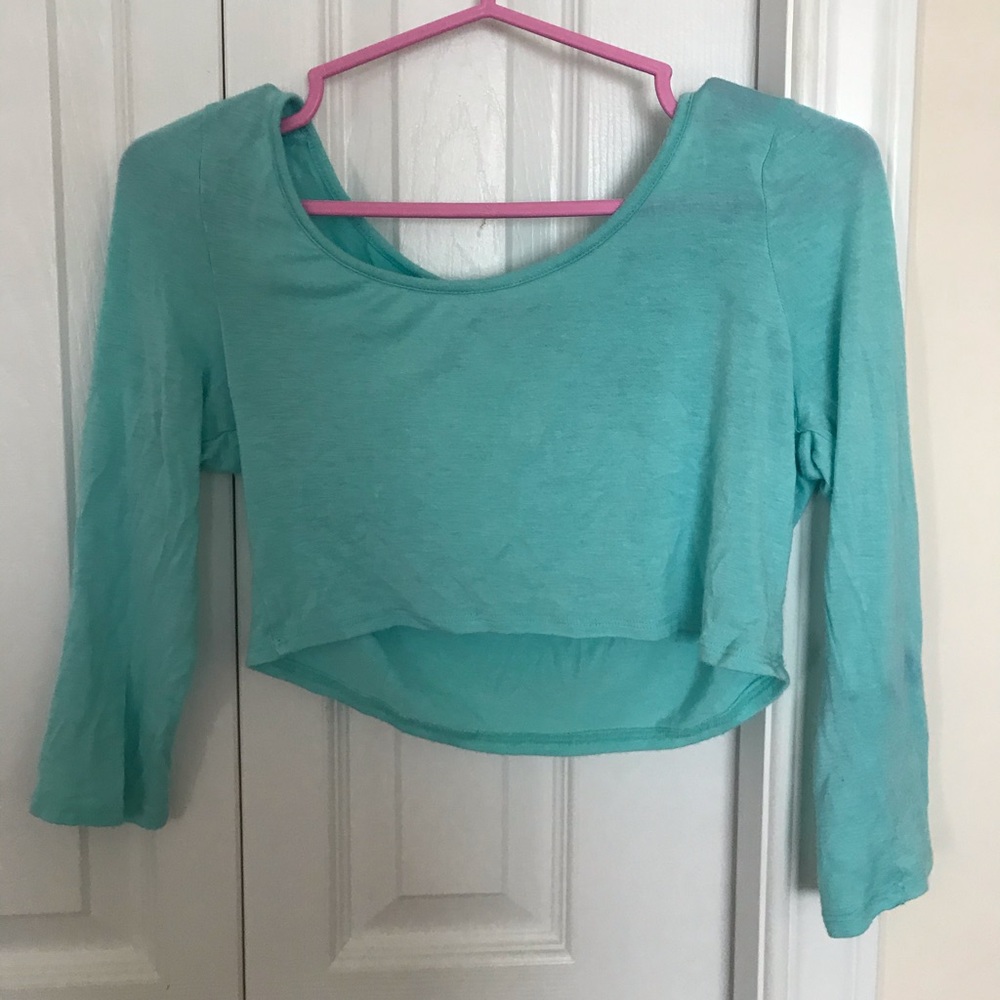 half sleeve crop top